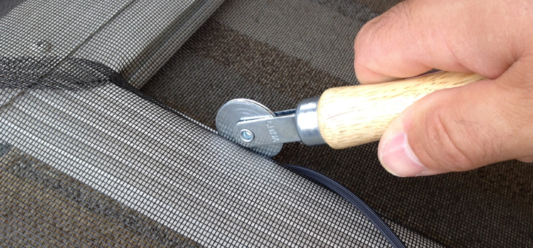 metal screen door repair in Agoura Hills
